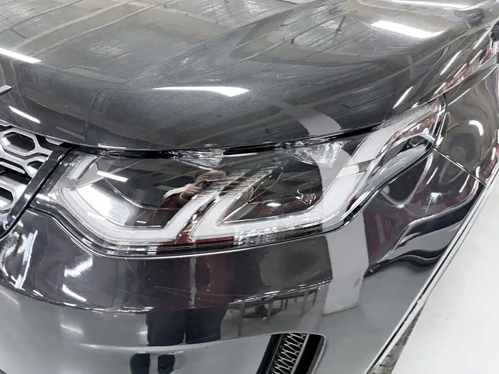 LAND ROVER DISCOVER SPORTS