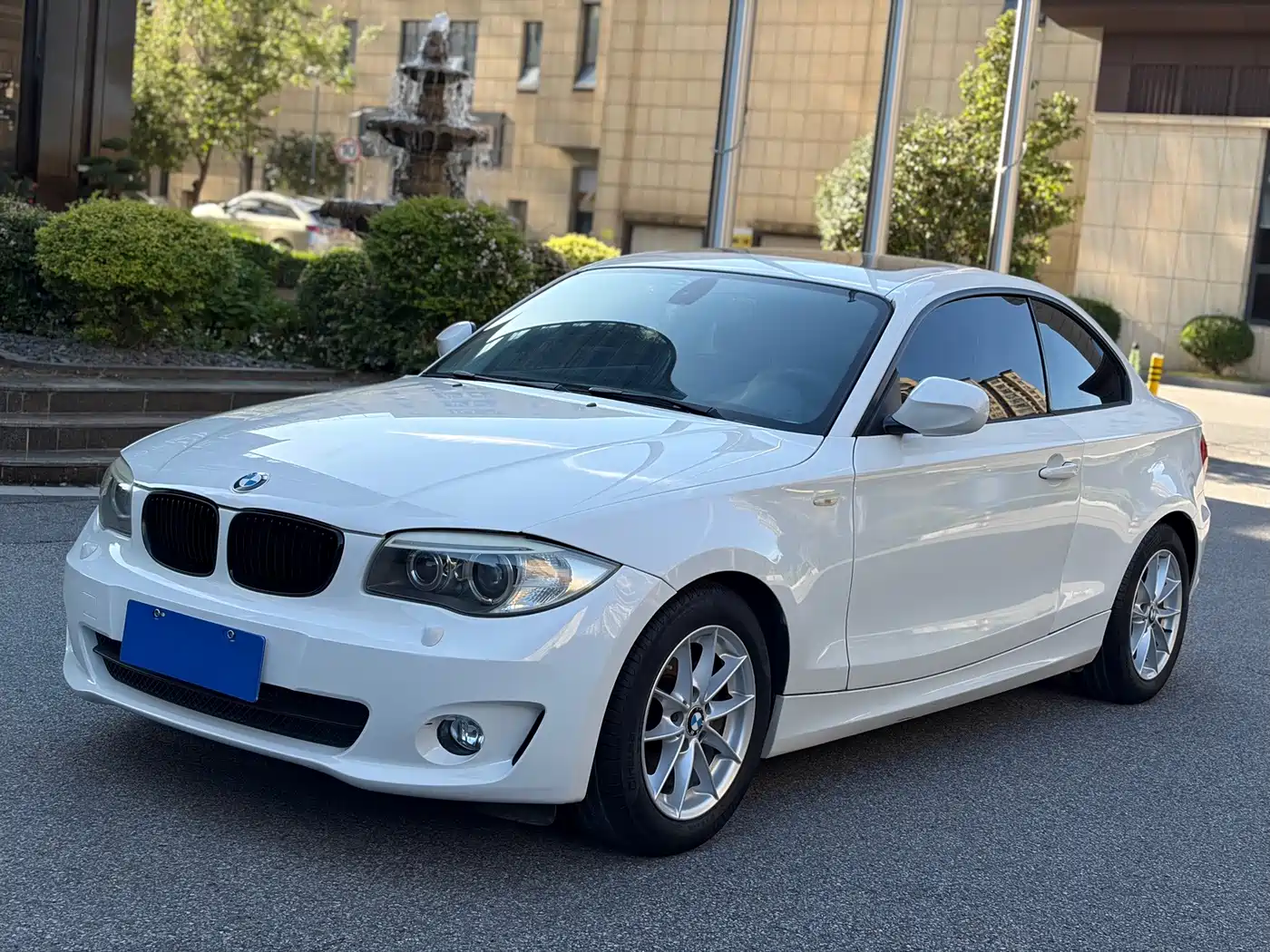 BMW 1 Series (Import)