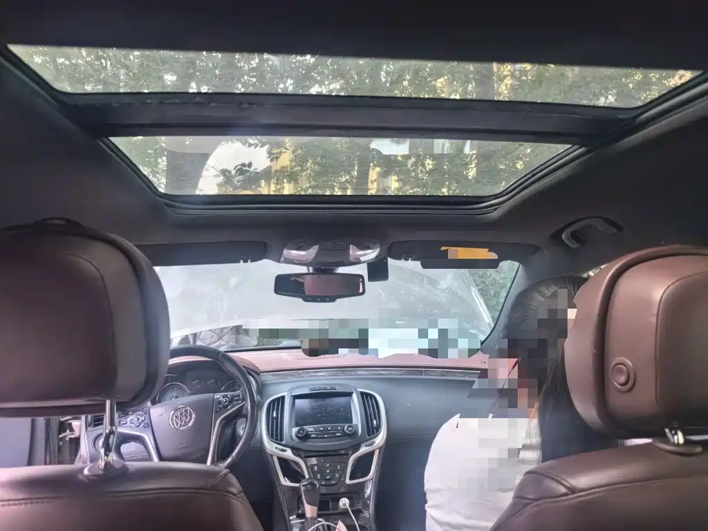 Buick LaCrosse — миниатюра 9