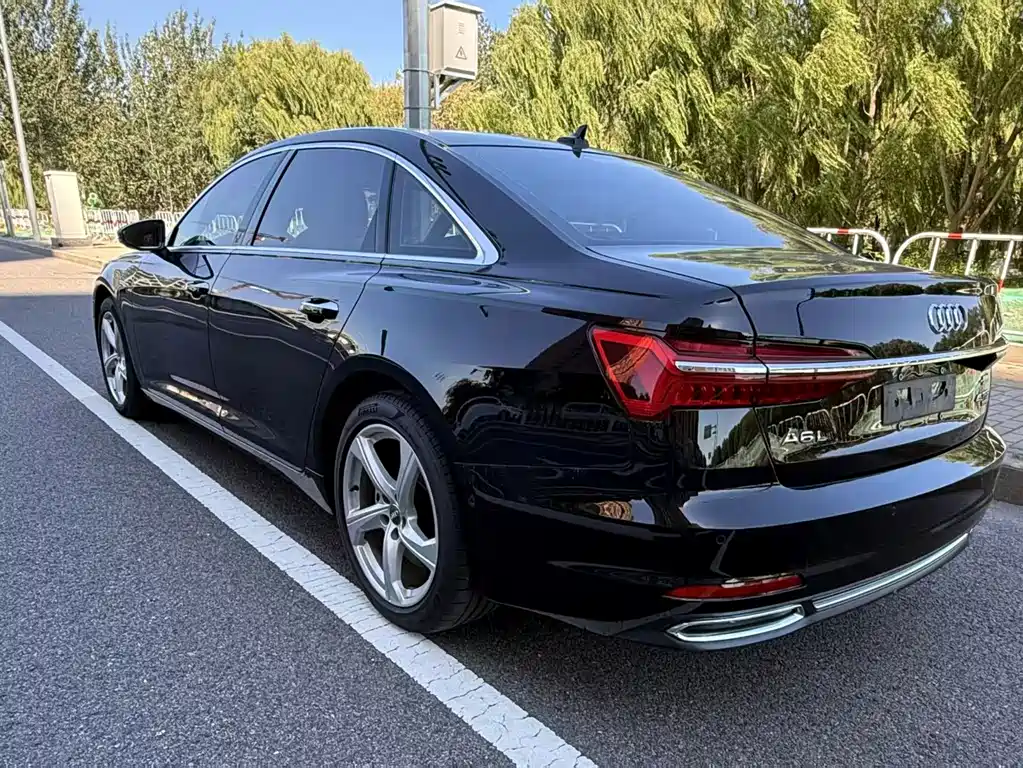 Audi A6L — миниатюра 7