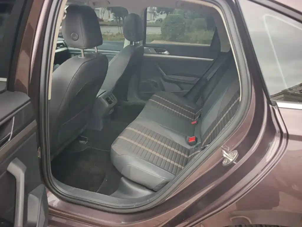 Volkswagen Lavida — миниатюра 17