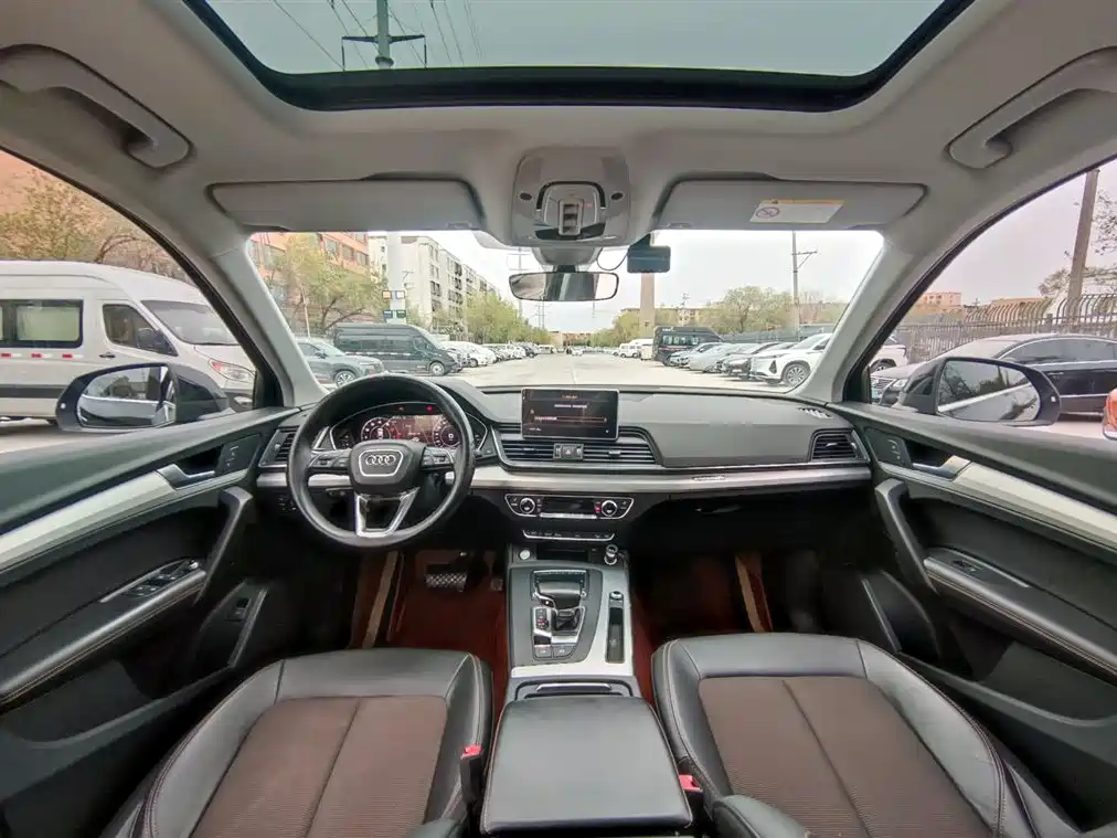 Audi Q5L 2018 40 TFSI Fashion V