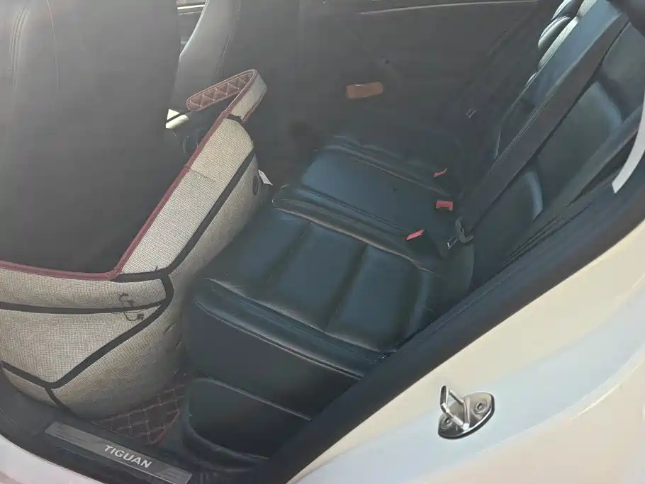 Volkswagen Tiguan — миниатюра 11
