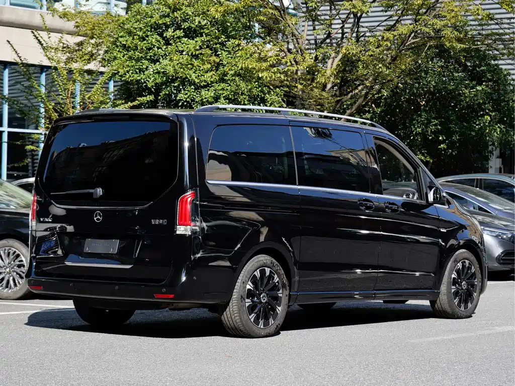 Mercedes-Benz V-Class — миниатюра 3