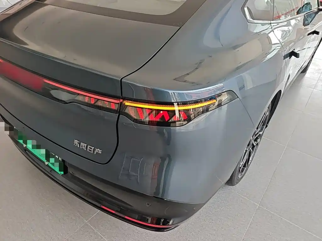 Nissan N7 — миниатюра 8