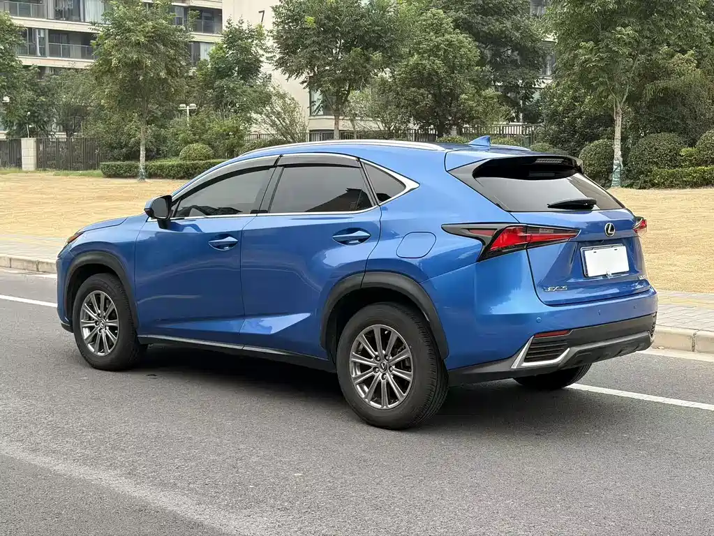 Lexus NX — фотографии объявления, Фото 7