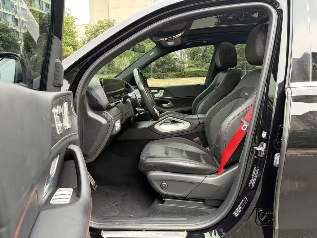 Mercedes-Benz GLE AMG 2022 — фото 11