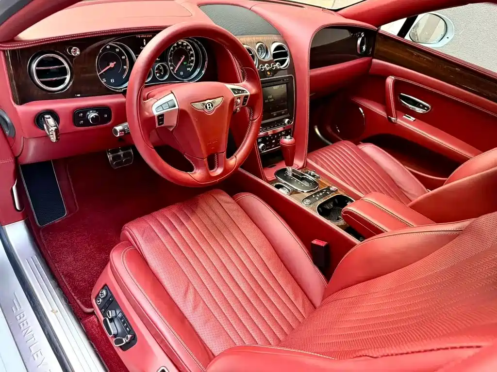 Bentley Flying Spur — миниатюра 3