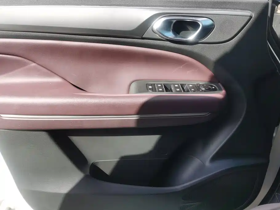 GAC Motor Trumpchi M6 — миниатюра 7
