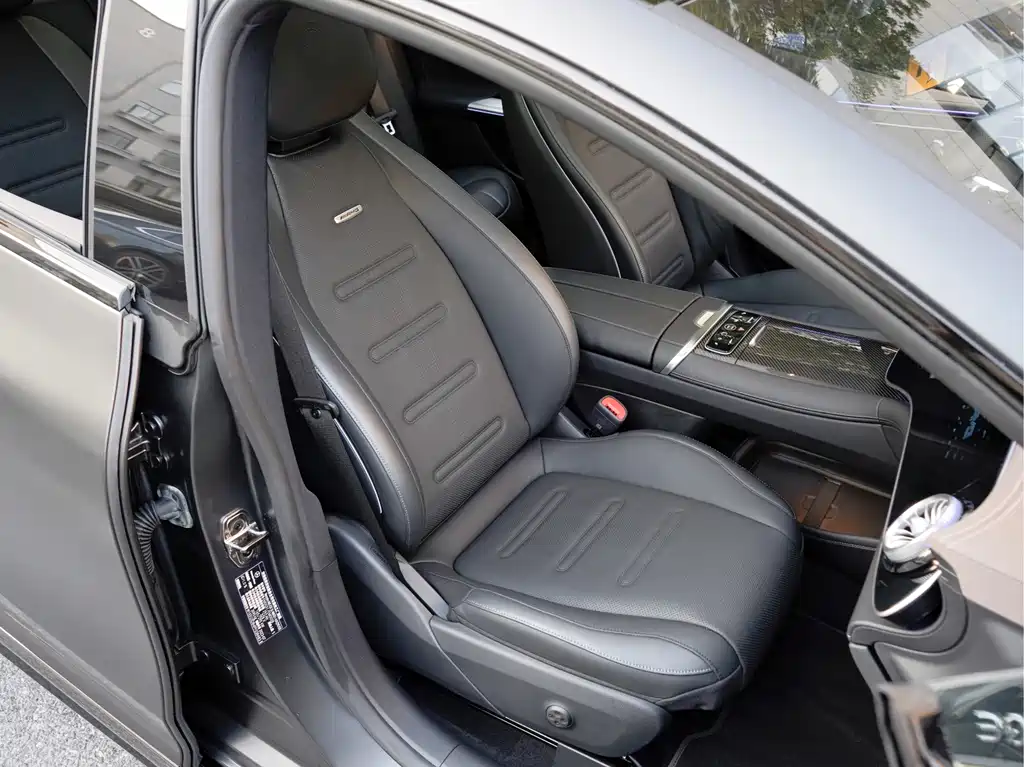 Mercedes-Benz EQE AMG — миниатюра 17