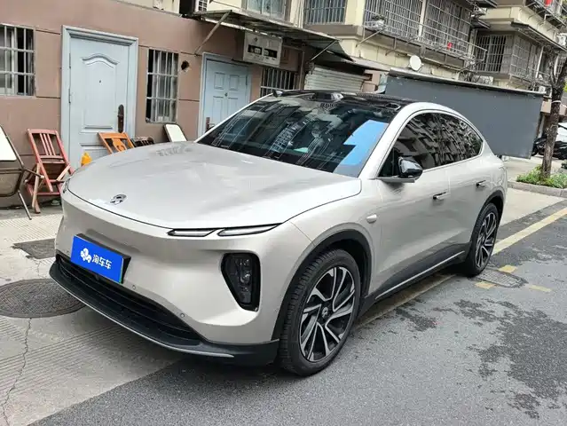 NIO EC6