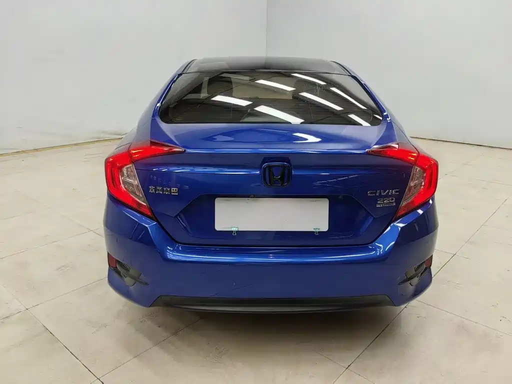 Honda Civic — миниатюра 6