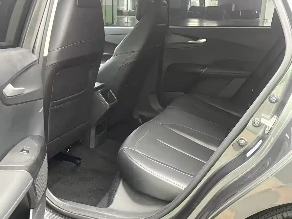 Changan Yida — миниатюра 8