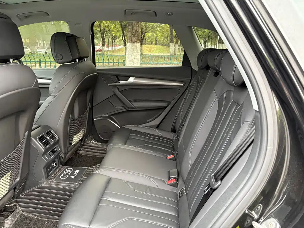 Audi Q5L — миниатюра 6