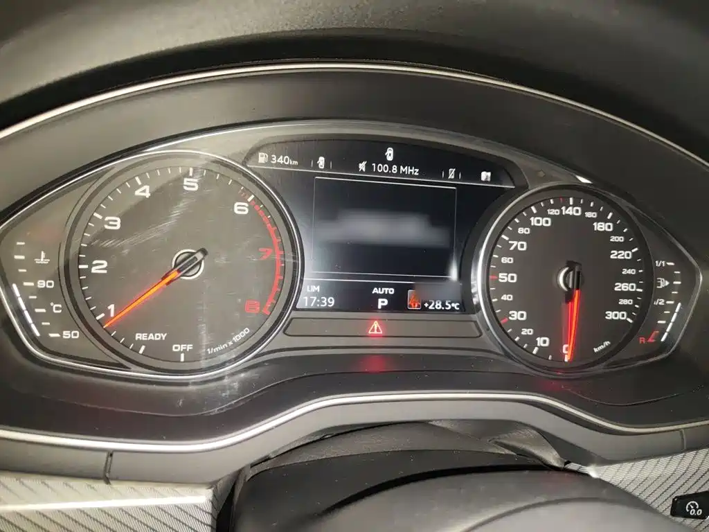 Audi A4L — миниатюра 4