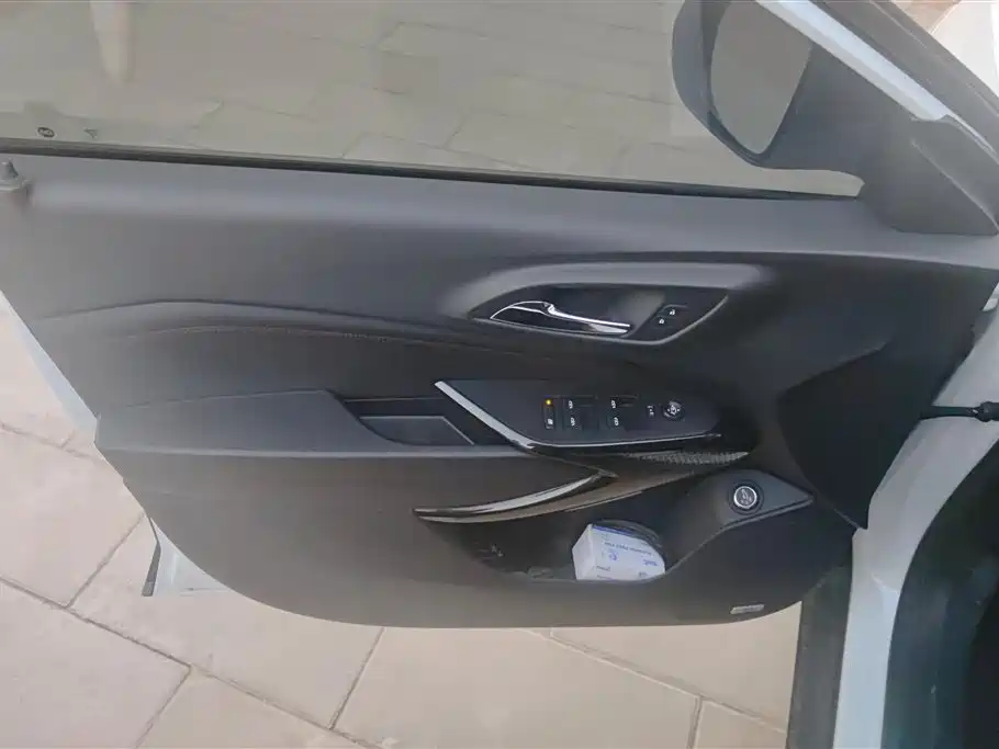 CHEVROLET XINGMAILUO