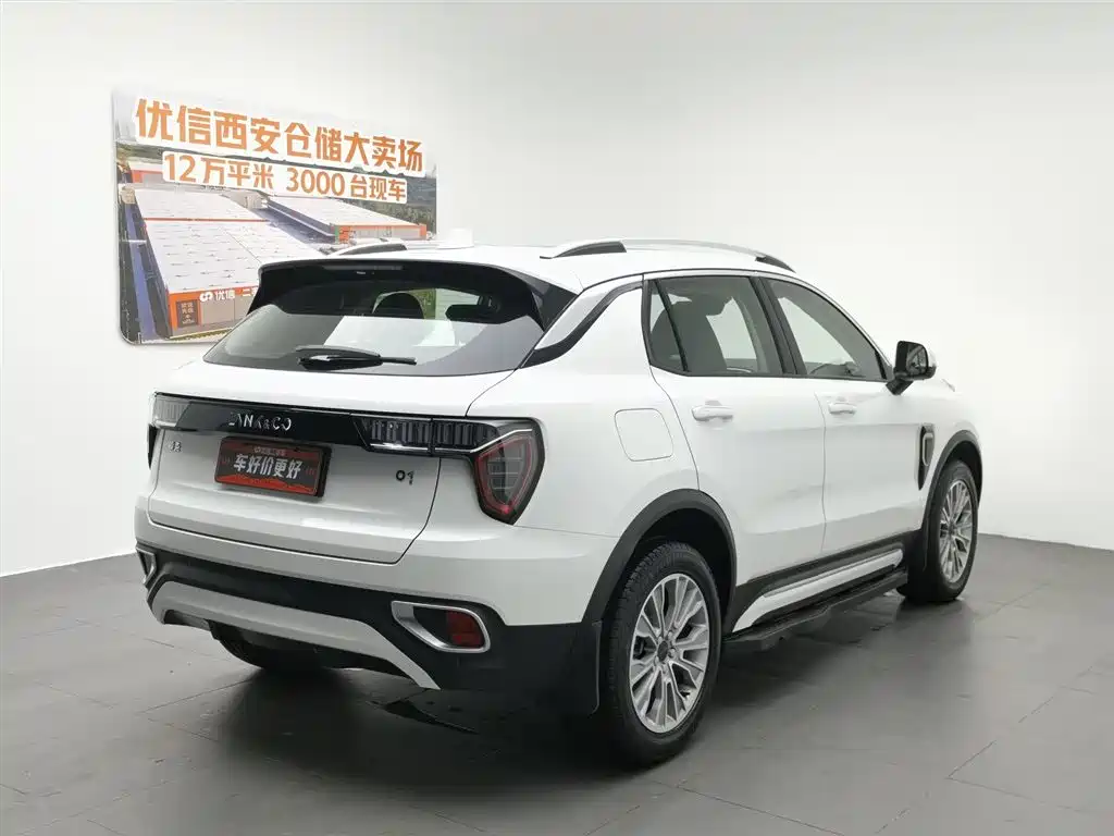 Lynk & Co 01 2017 2.0T