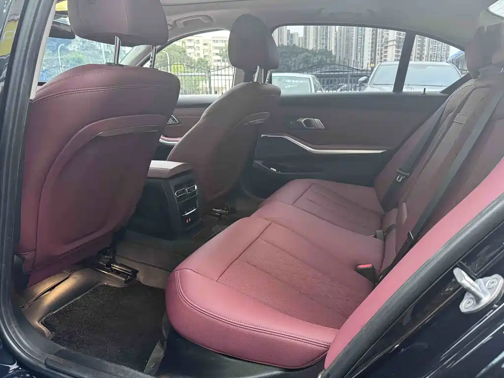 BMW 3 Series — миниатюра 14