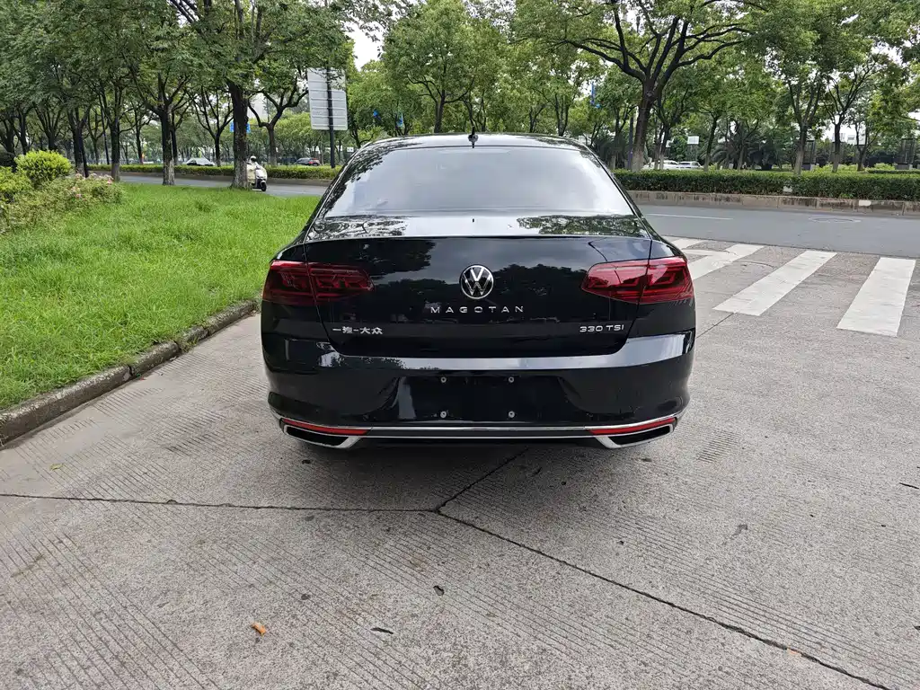 Volkswagen Magotan 2026 3000 330TSI DSG Elite