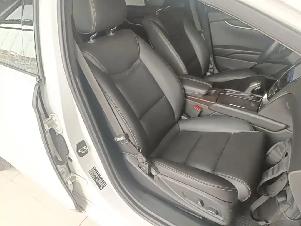 Cadillac XTS — миниатюра 25