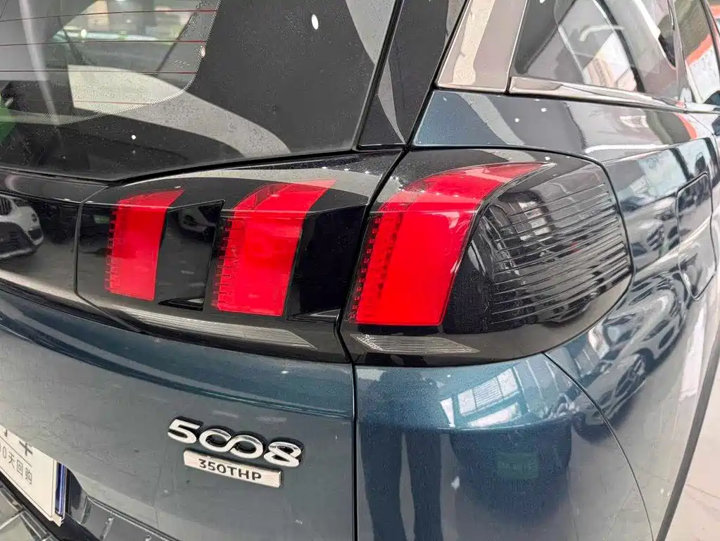 Peugeot 5008 — миниатюра 27