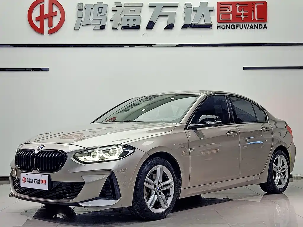 BMW 1 Series 2021