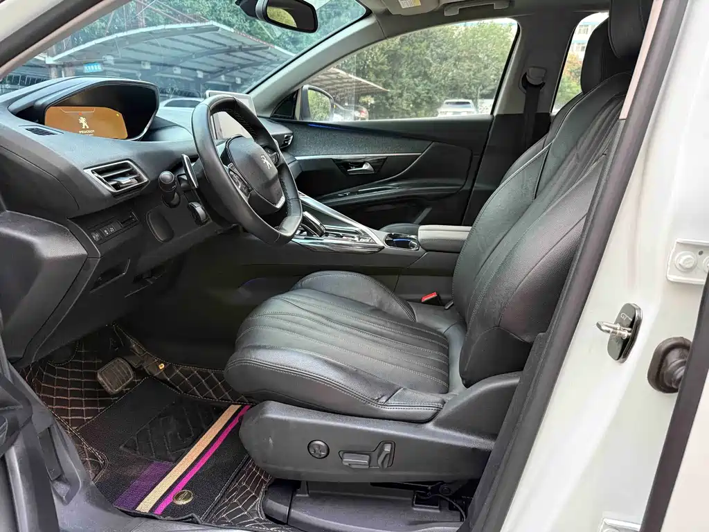 Peugeot 5008 — миниатюра 4
