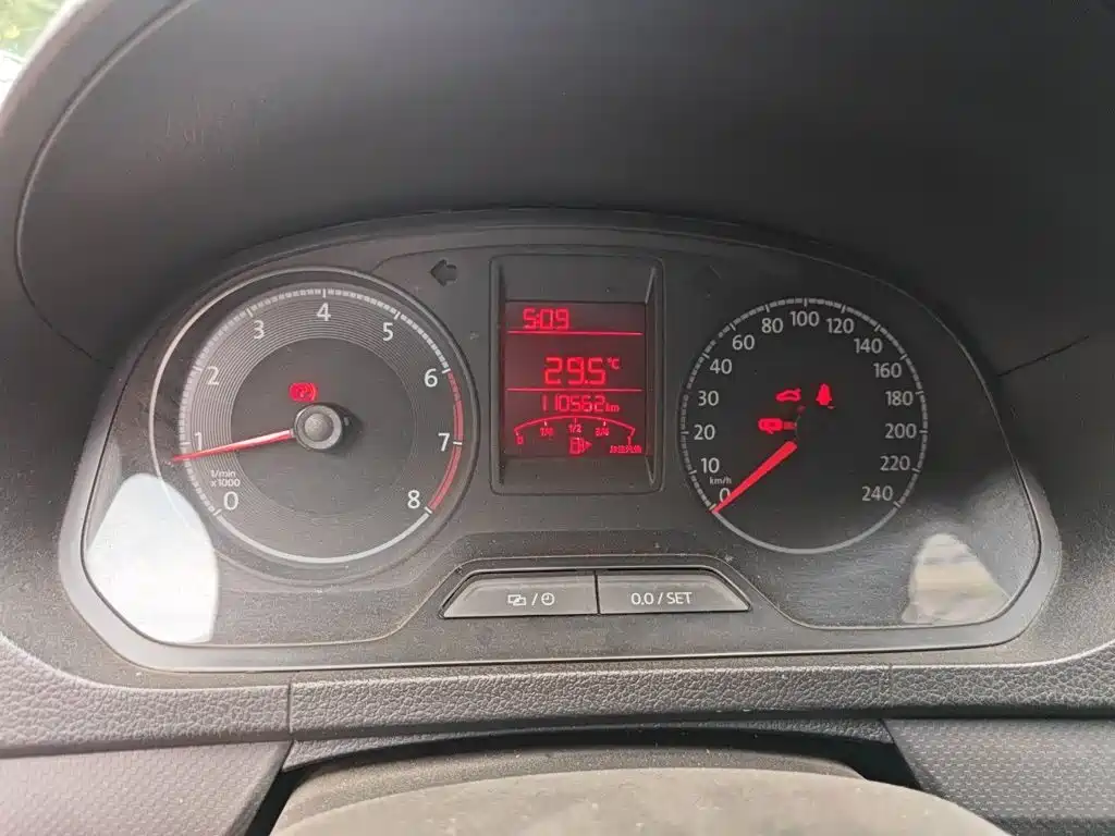Volkswagen Jetta — миниатюра 7