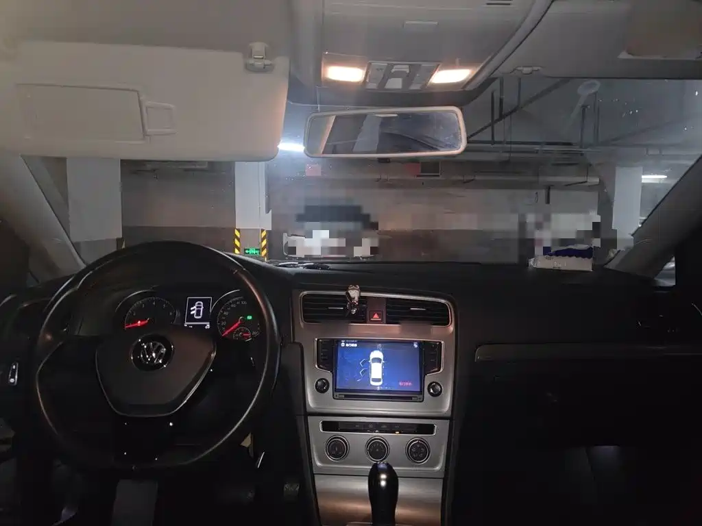 Volkswagen Golf — миниатюра 13