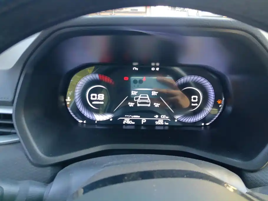 Geely Emgrand — миниатюра 14