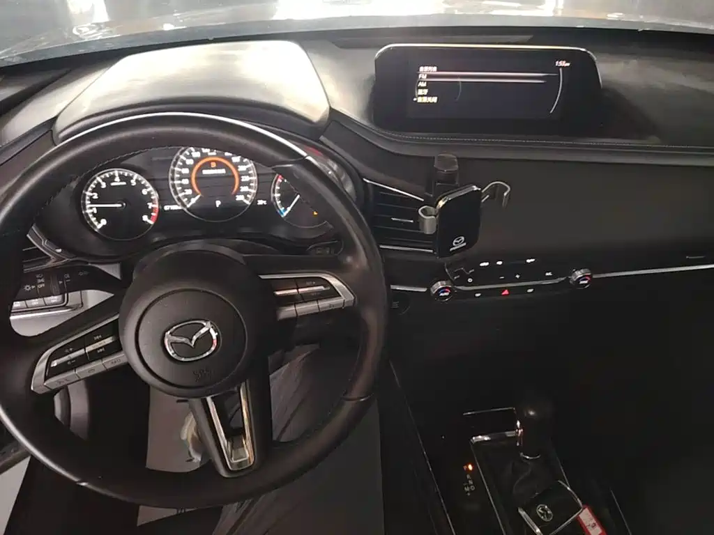 Mazda CX-30 — миниатюра 10