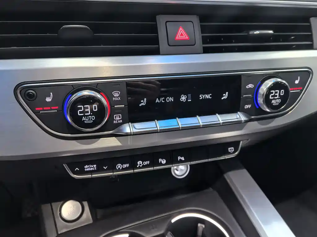 Audi A4L — миниатюра 7