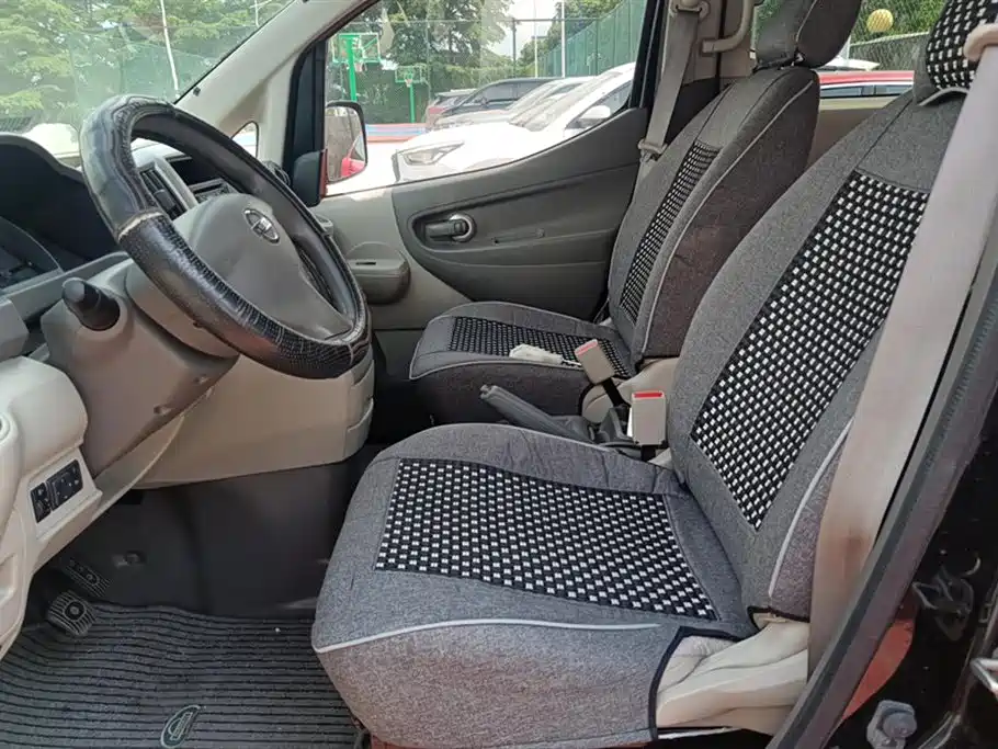 Nissan NV200 2014 1.6L CVT IV