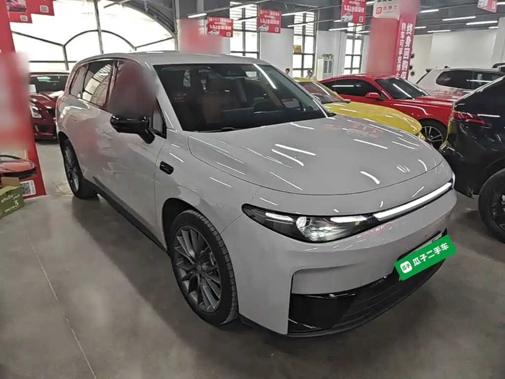 Leapmotor Leapmotor C10 — миниатюра 4