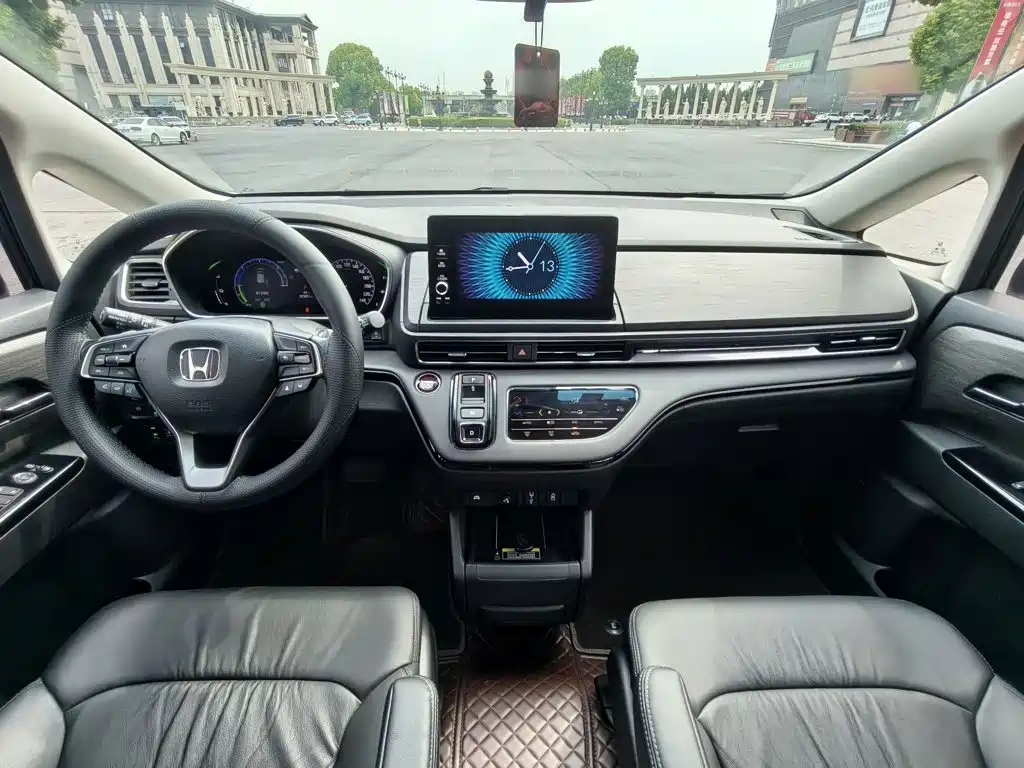 Honda Elysion — миниатюра 19