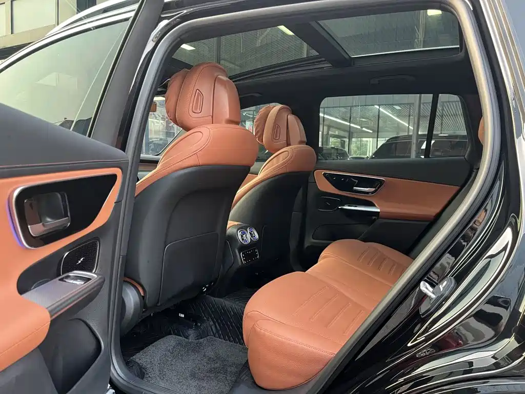 Mercedes-Benz GLC — миниатюра 15