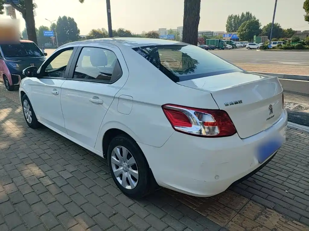 Peugeot 301 — миниатюра 5