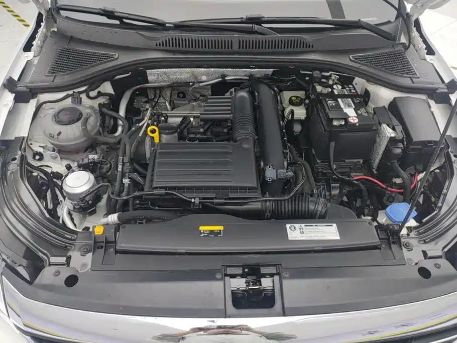 Volkswagen Lavida — миниатюра 10
