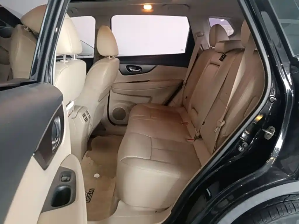 Nissan X-Trail — миниатюра 17