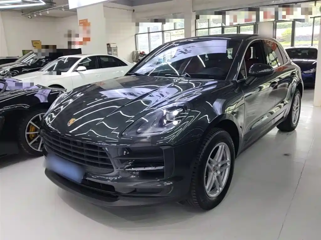 Porsche Macan 2021