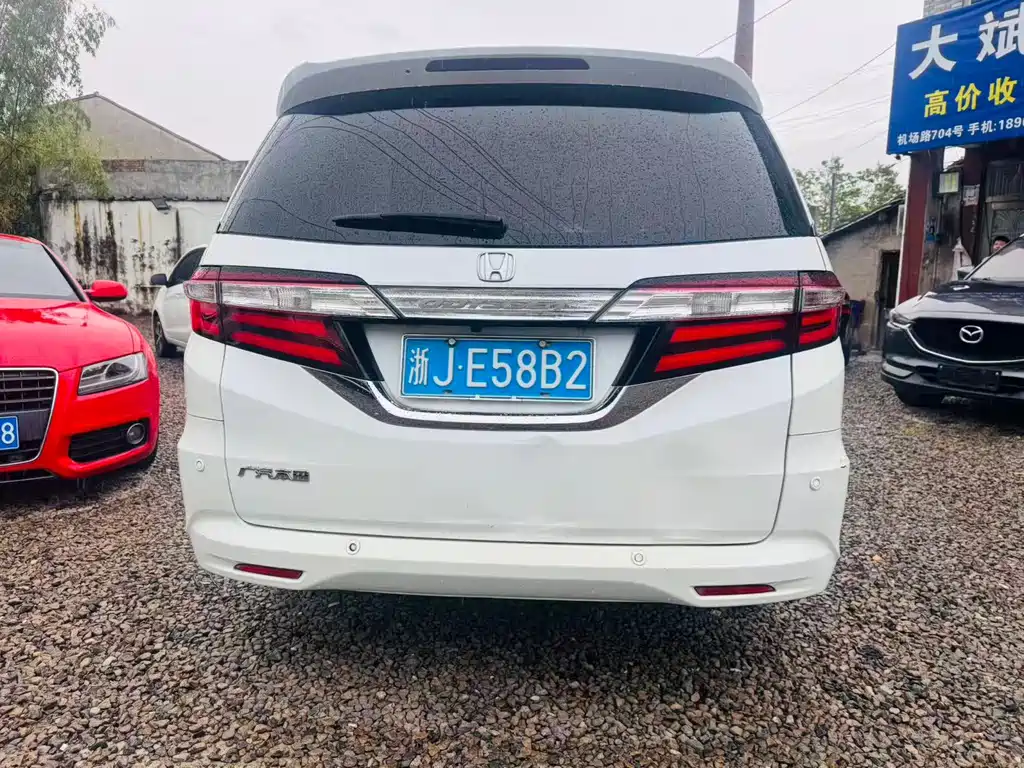 Honda Odyssey — миниатюра 9