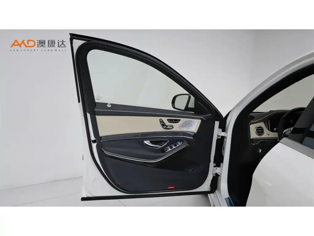 Mercedes-Benz S-Class AMG — миниатюра 10