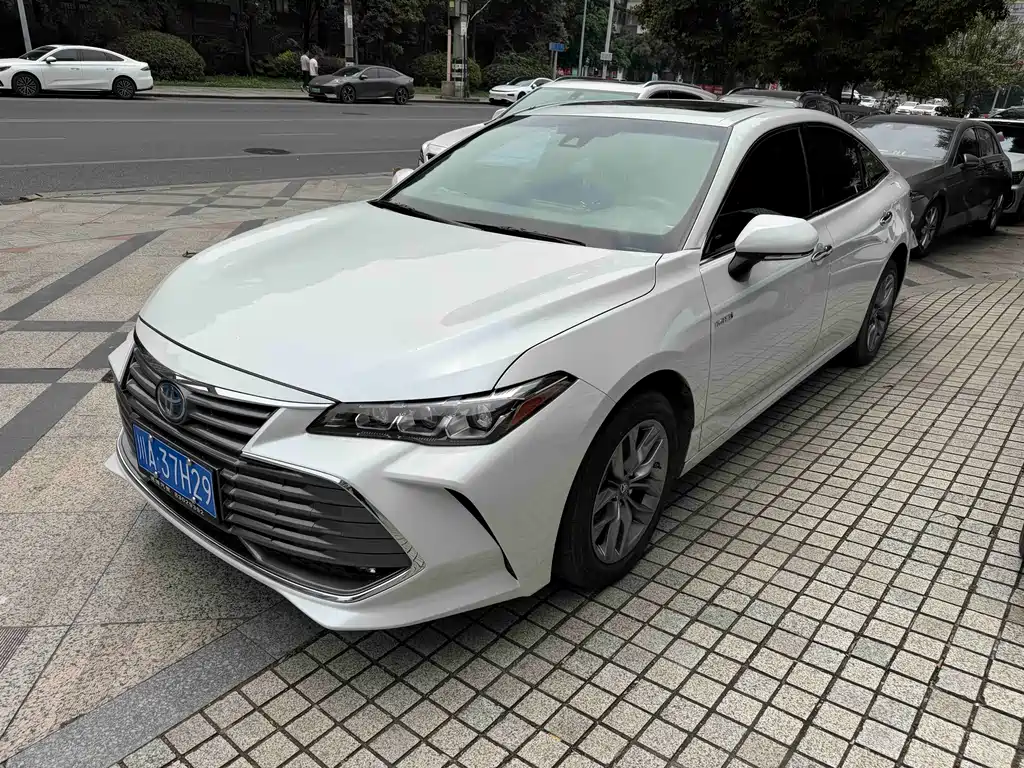 Toyota Avalon 2021