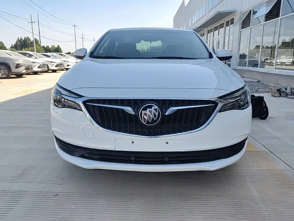 Buick Excelle — миниатюра 3