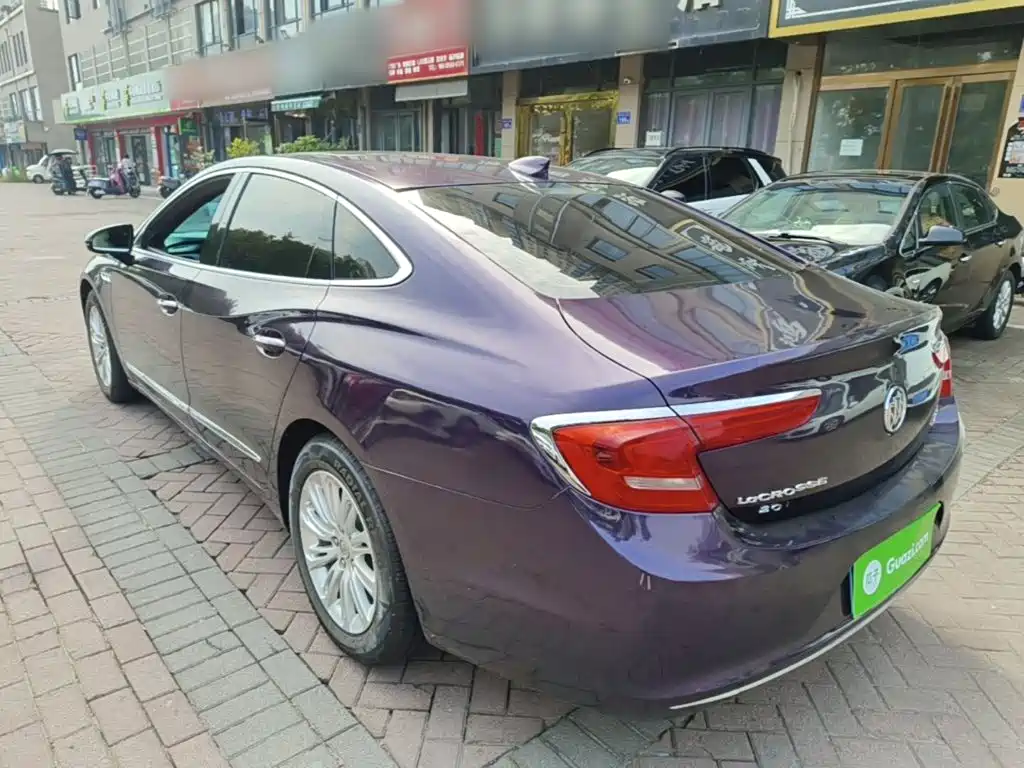 Buick LaCrosse — миниатюра 5