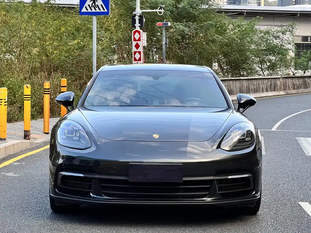 Porsche Panamera — миниатюра 3