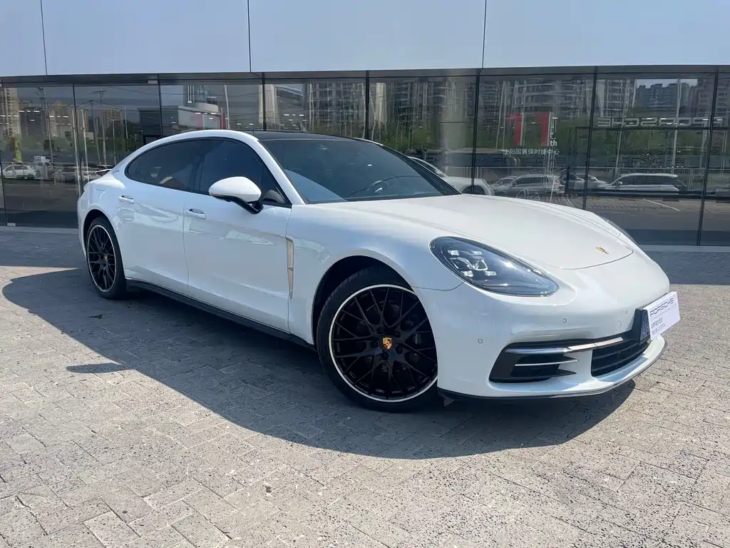 Porsche Panamera 2017 Panamera 4 Executive Long Wheelbase 3.0T