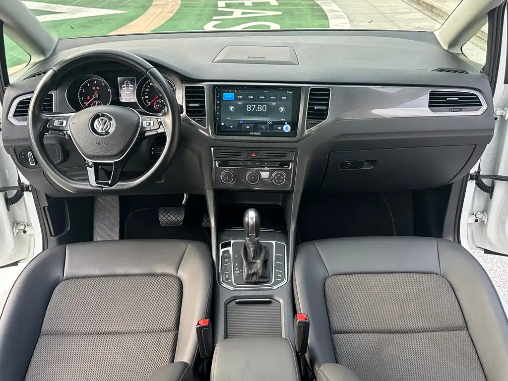 Volkswagen Golf Sportsvan — миниатюра 7