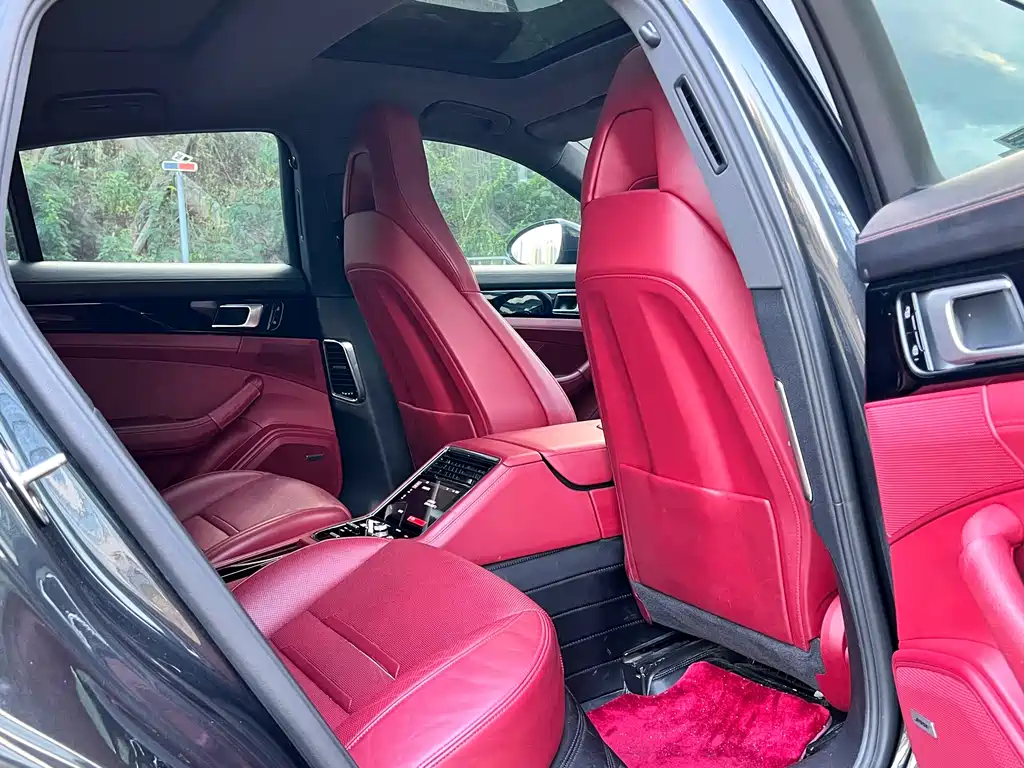 Porsche Panamera — миниатюра 7