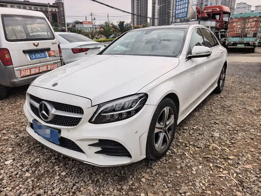 Mercedes-Benz C-Class 2019